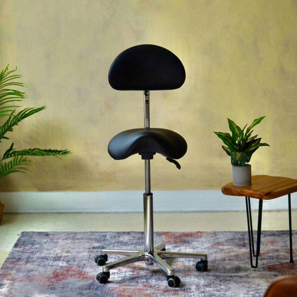 SADDLE STOOLS - SHOP CANADA π¨π¦