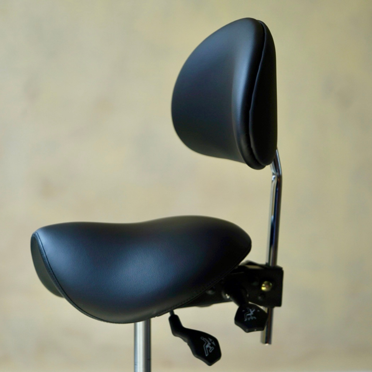 SADDLE STOOLS - SHOP CANADA π¨π¦