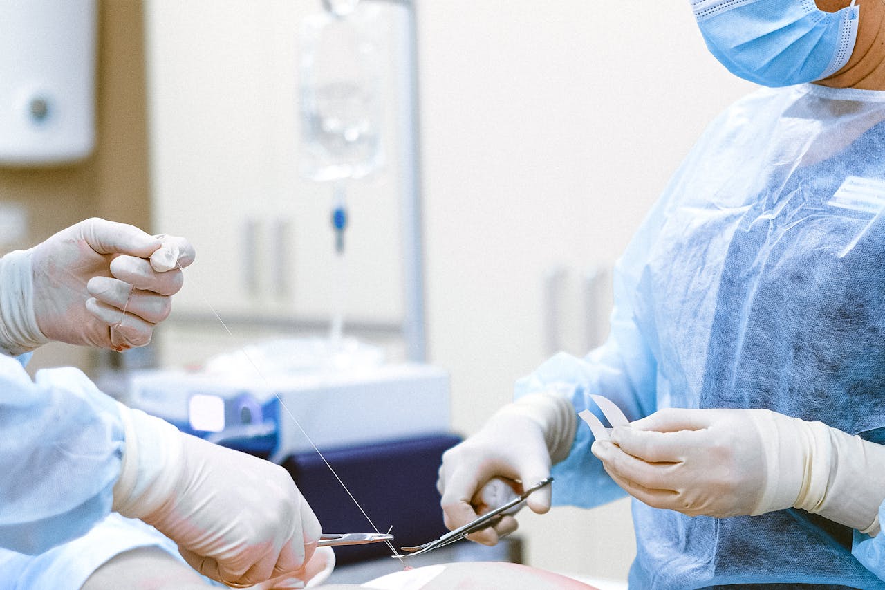 suture