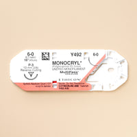 Fil de suture Monocryl Plus 6-0, aiguille P-3 de 18 po | MCP492G — view 2