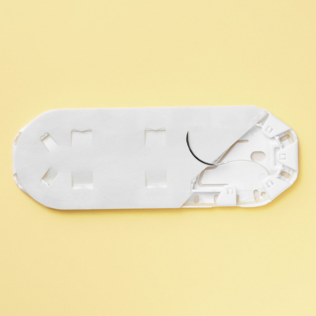 Box of 3-0 Plain Gut sutures, reference H822H, featuring yellowish-tan suture threads and a 19mm FS-2 reverse cutting needle, ensuring reliable absorption and secure tissue approximation for a variety of surgical procedures, available in a bulk package of 36 for clinical efficiency.