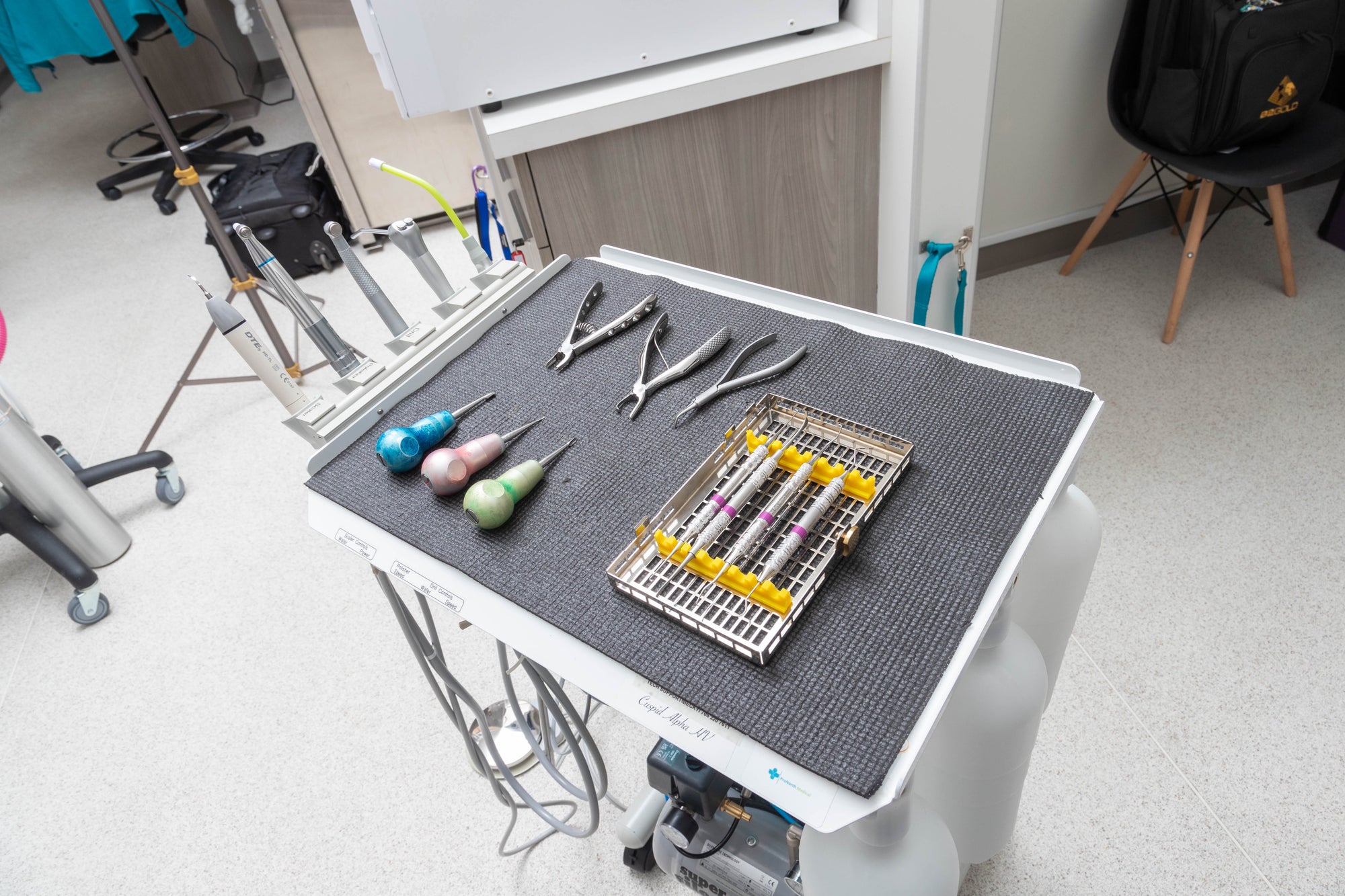 ProNorth Dental Cart - model HV - OIL