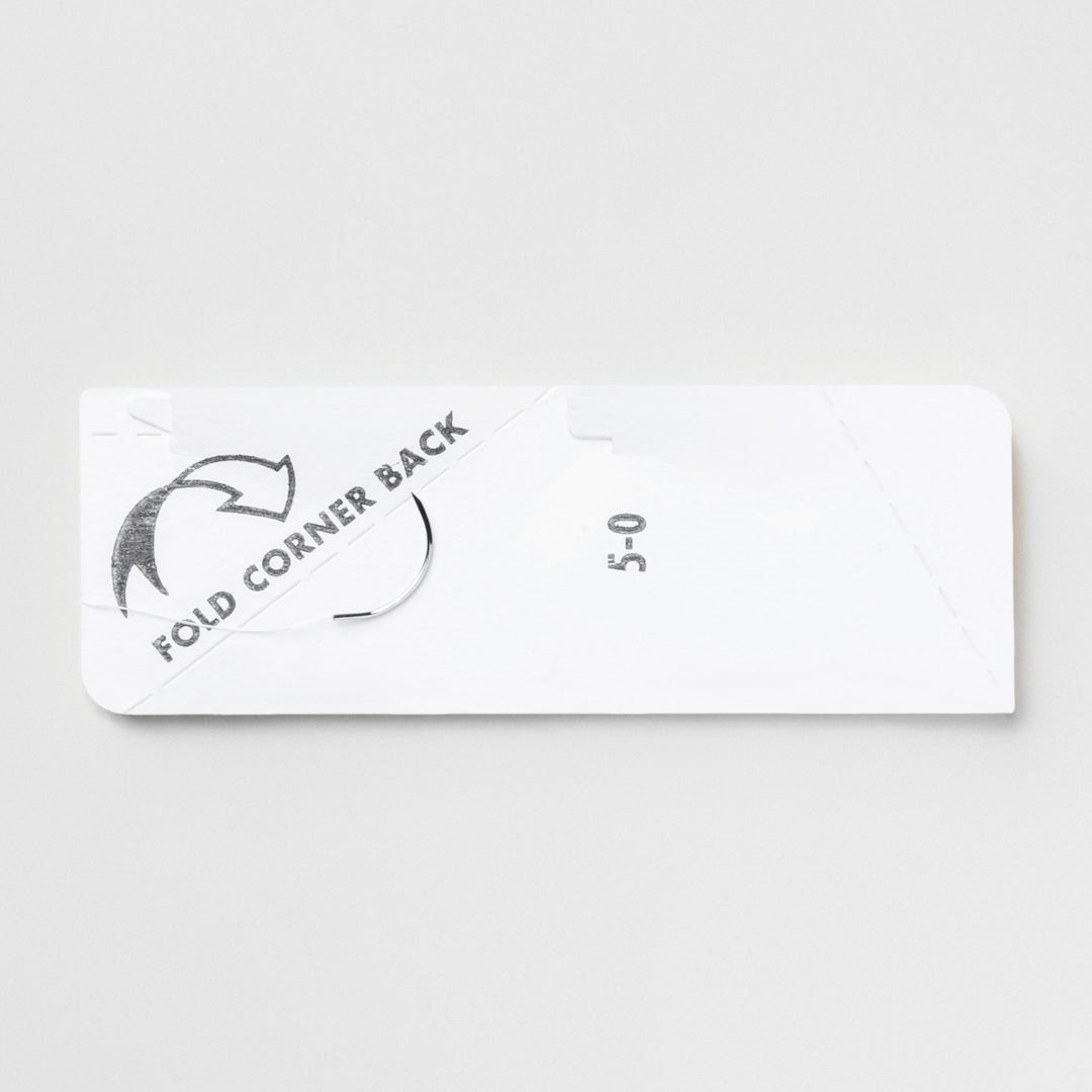 A box of 5-0 PTFE white monofilament sutures equipped with an 18-inch C-3 precision reverse cutting needle. The packaging, marked with reference number 823B, emphasizes the sterile, non-absorbable nature of the sutures and includes a QR code for quick information retrieval. Suitable for specialized surgical procedures requiring minimal tissue reaction and prolonged support.