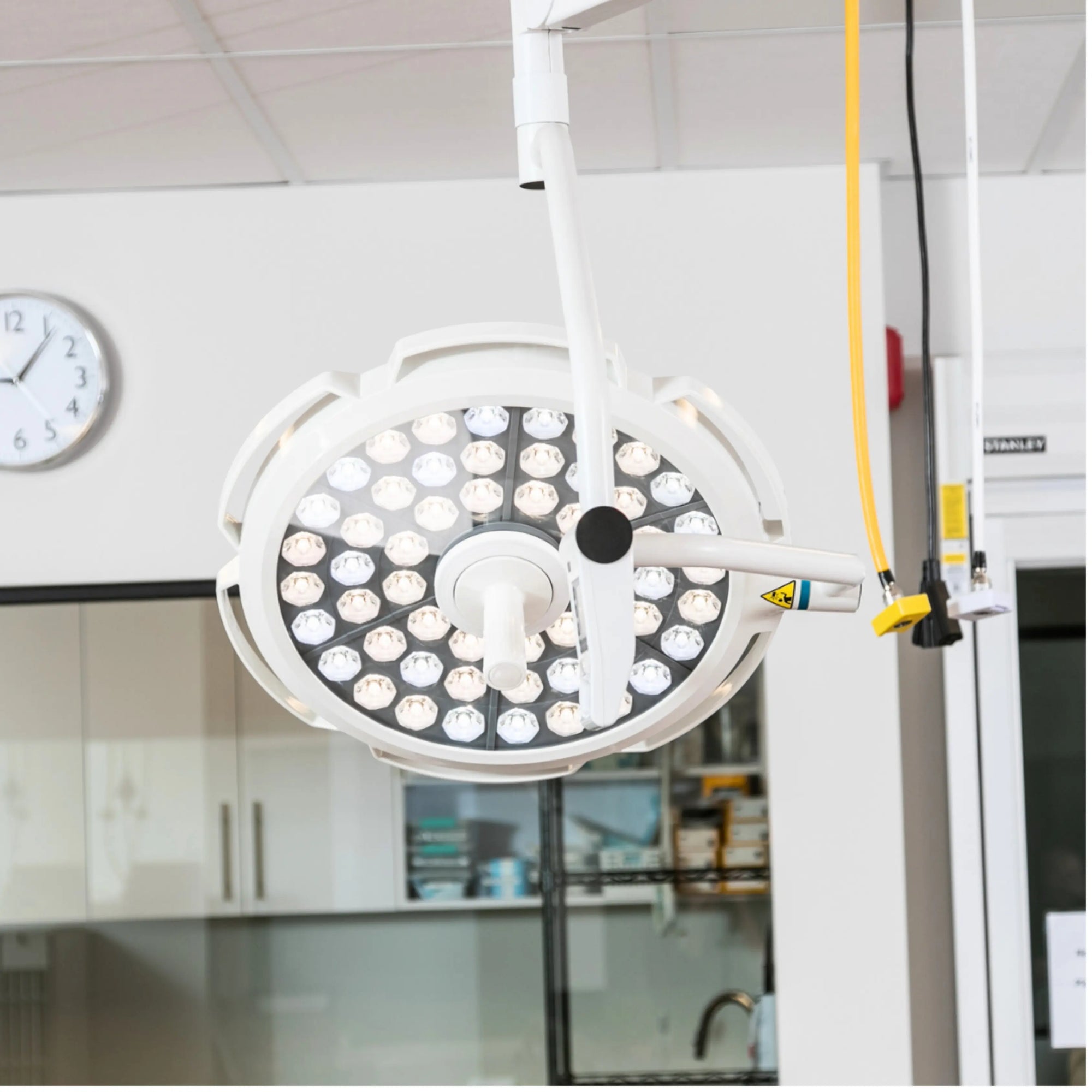 PN-500 LuminaPro Surgical Ceiling Light