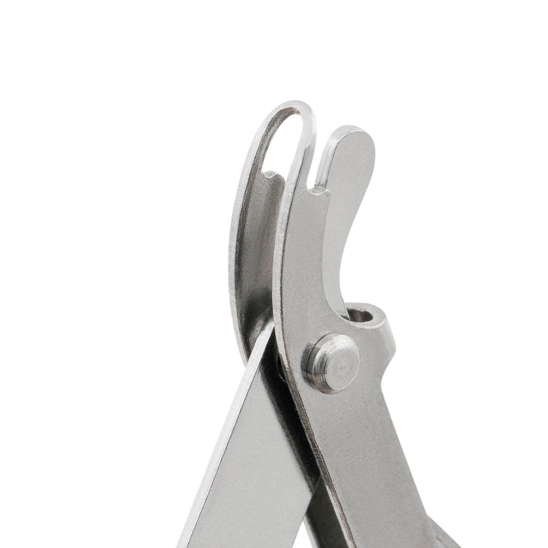 SkinSecure 4.5" Reusable Skin Staple Remover with alloy metal tips for safe, precise staple extraction in medical settings.