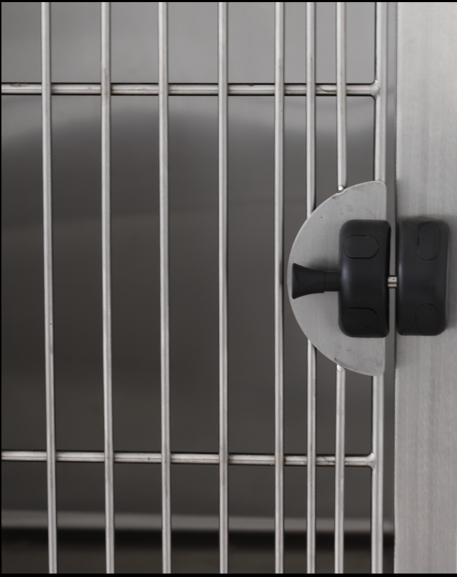 VETERINARY CAGES