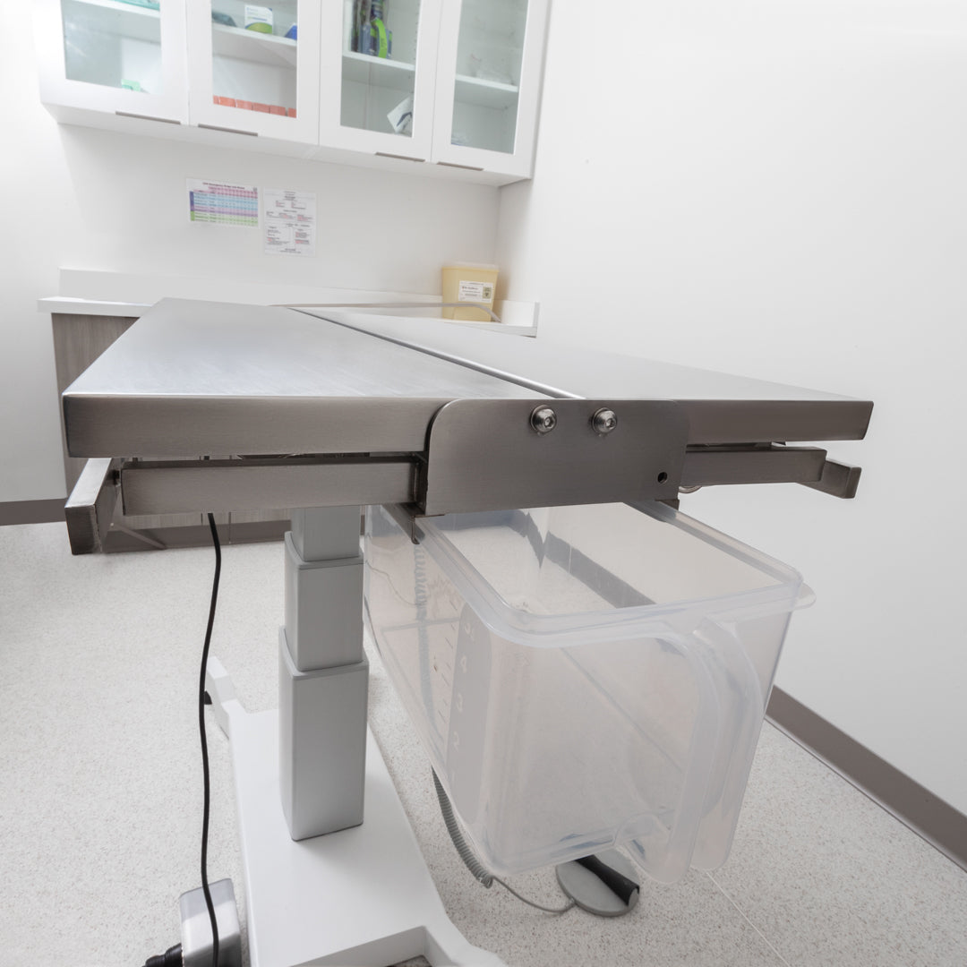 FT-886 Universal Veterinary Table - Advanced V-top Operation Table