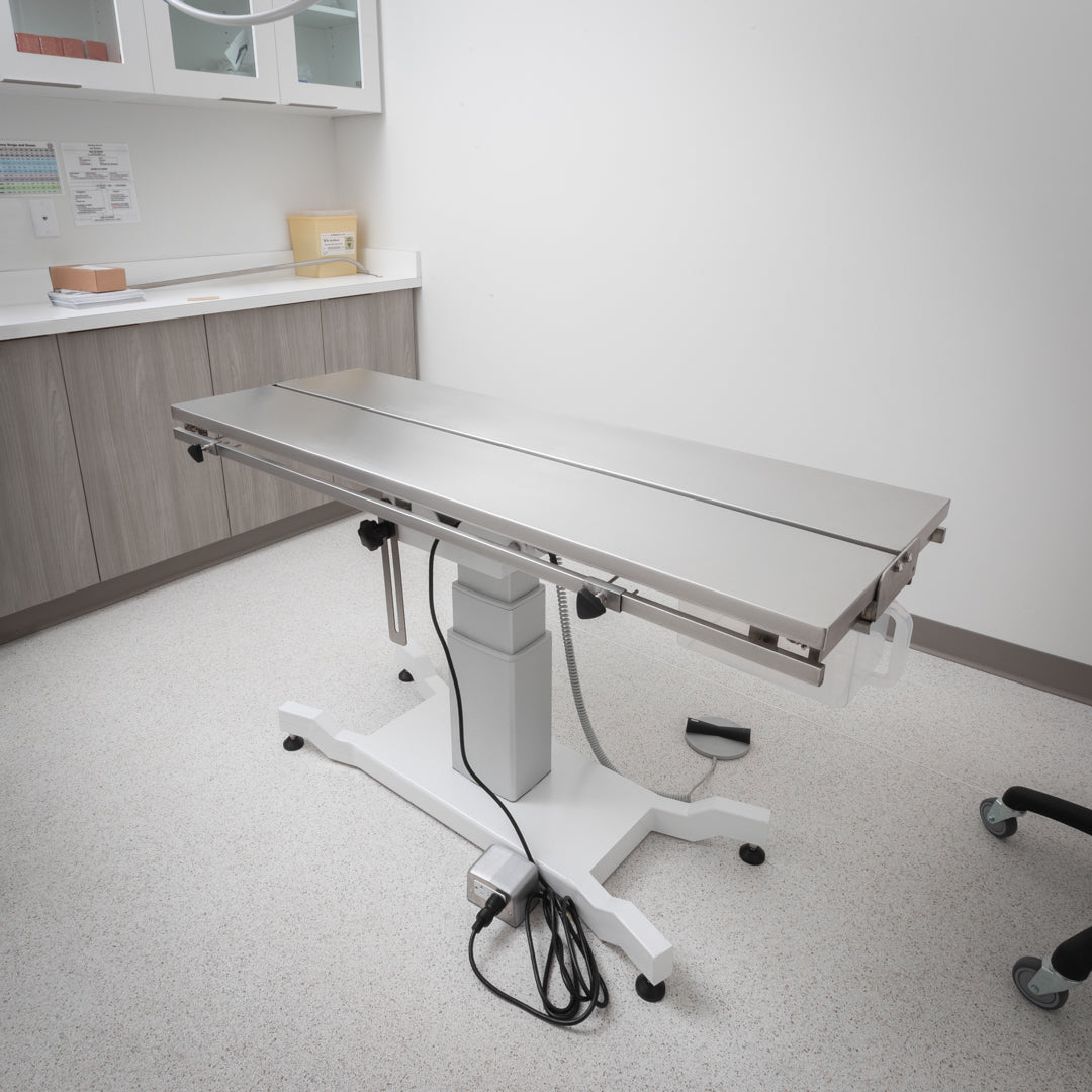 FT-886 Universal Veterinary Table - Advanced V-top Operation Table