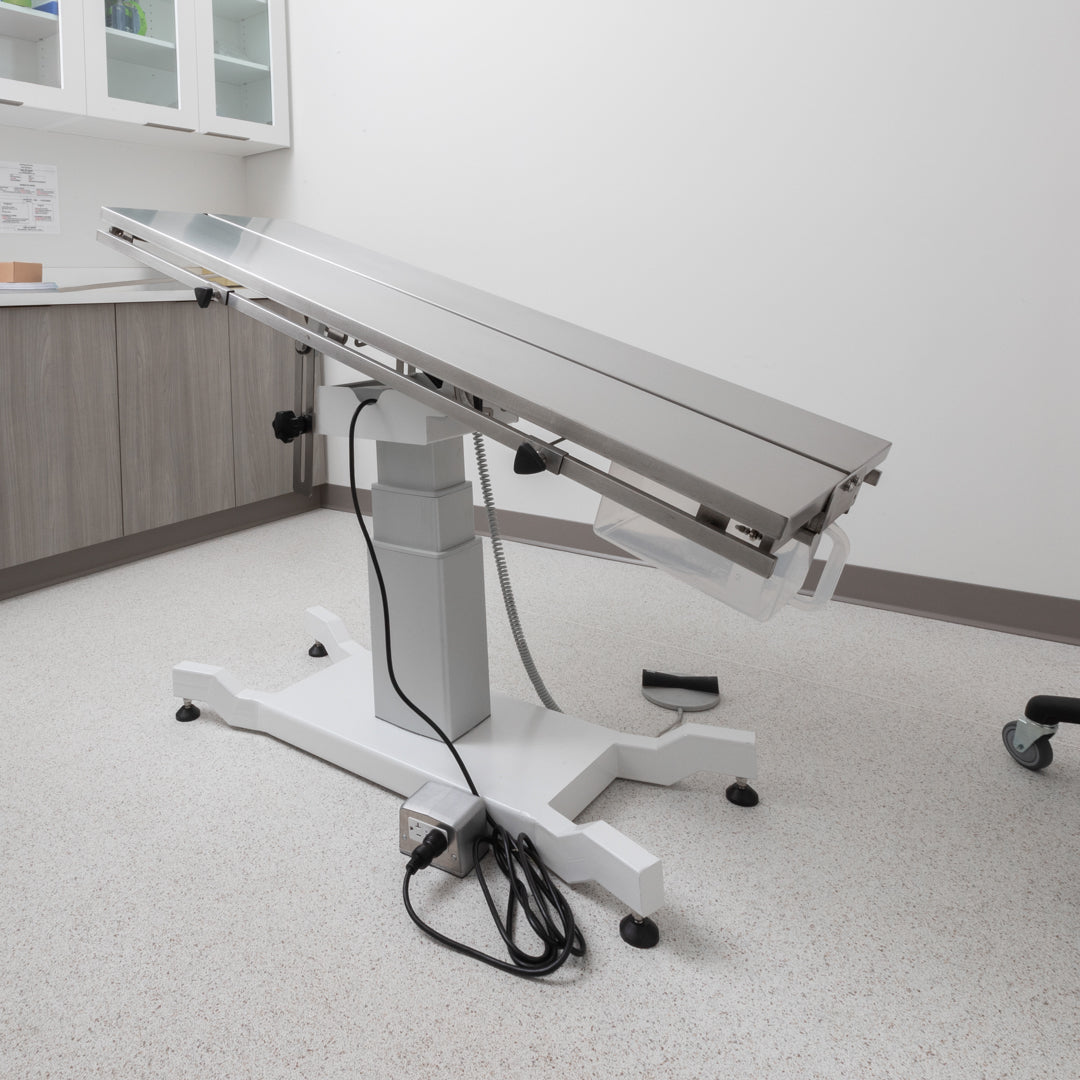 FT-886 Universal Veterinary Table - Advanced V-top Operation Table